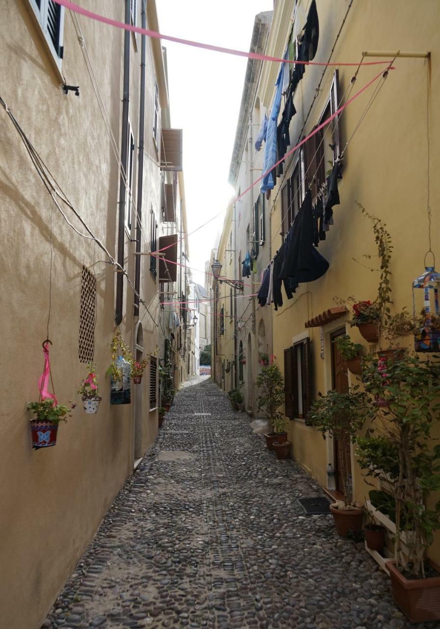 Centro Storico Alghero Bb Bed and Breakfast Buitenkant foto