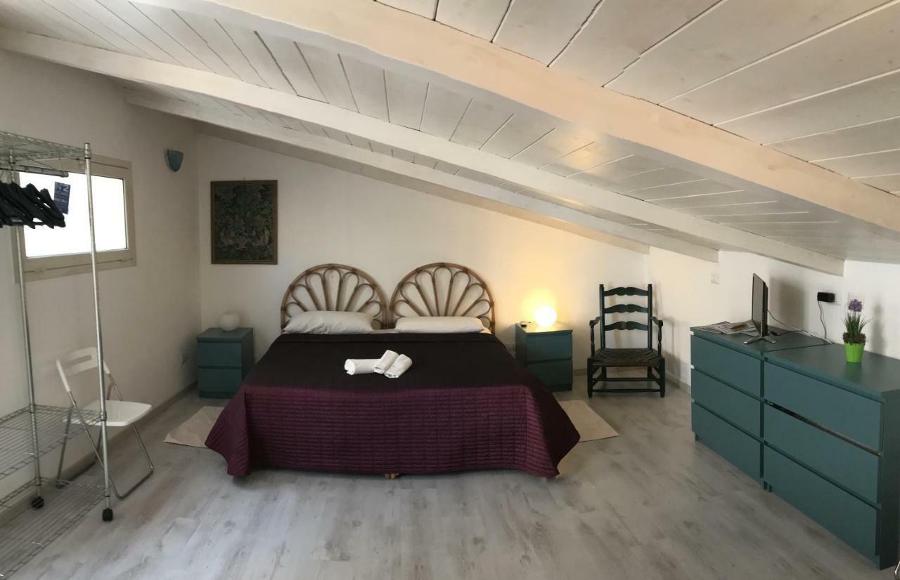 Centro Storico Alghero Bb Bed and Breakfast Buitenkant foto