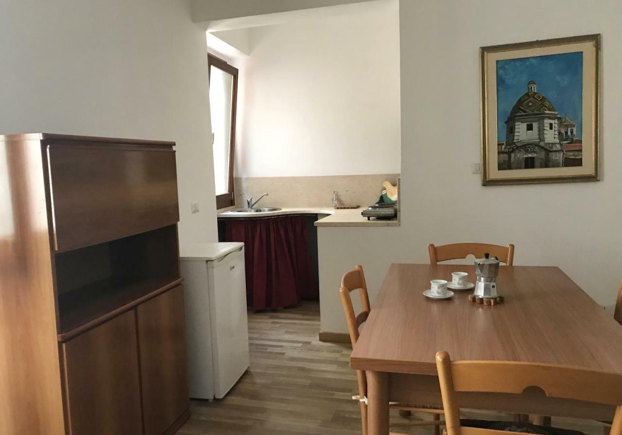 Centro Storico Alghero Bb Bed and Breakfast Buitenkant foto