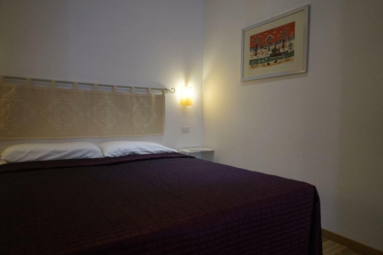 Centro Storico Alghero Bb Bed and Breakfast Buitenkant foto