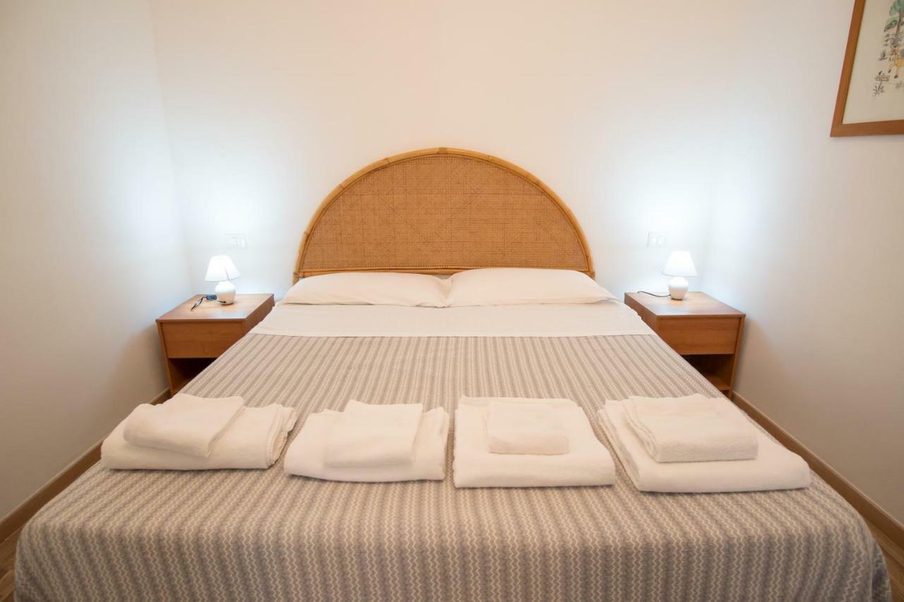 Centro Storico Alghero Bb Bed and Breakfast Buitenkant foto